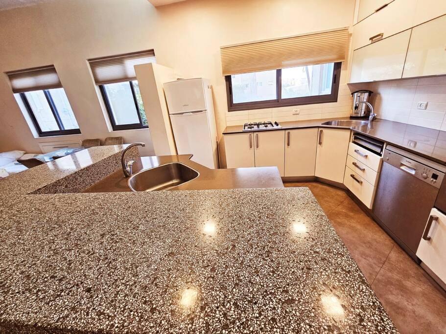 Golden Key Apartment Baitulmaqdis Luaran gambar